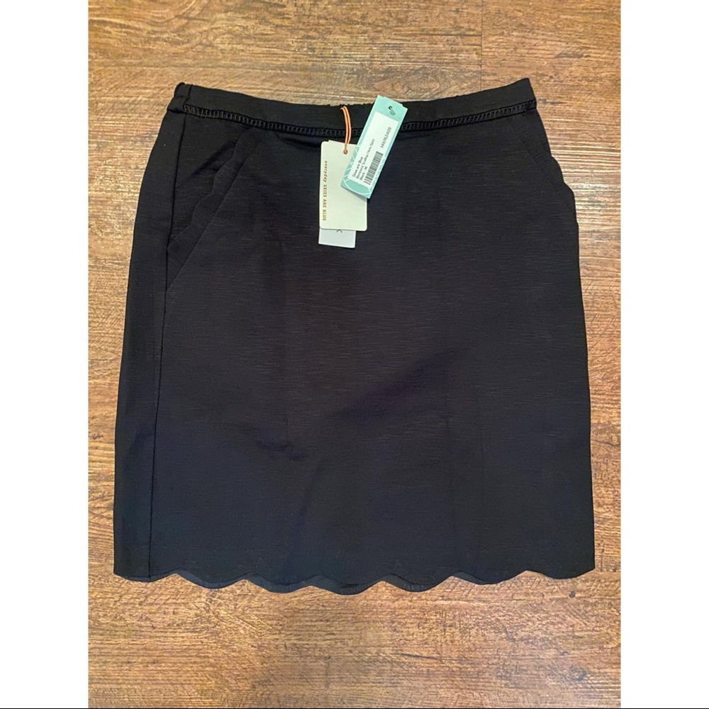 Skies are Blue Bernice Scallop Hem Skirt | M